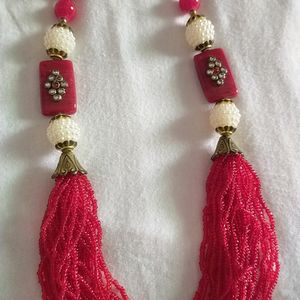 Red Moti Neckless