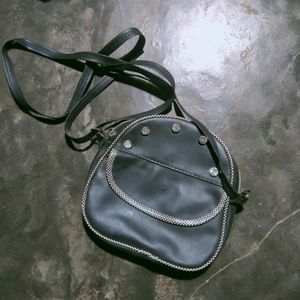 Sling Bag