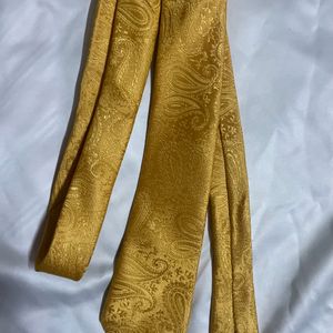 Yellow Paisley Necktie