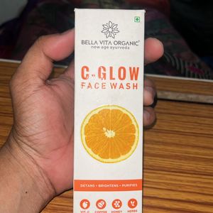 Bella Vita - C Glow Facewash (Not used - Like new)