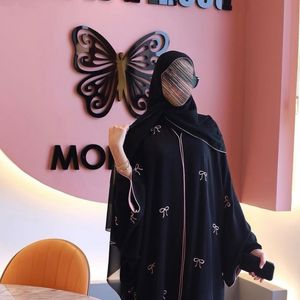 Trending BOW Abaya