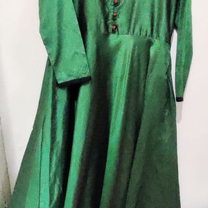 Ethnic Gown In Good Condition XXL