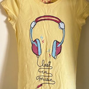 Cute tshirt (11-12 yrs)