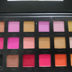 Sweden Beauty Eye Shadow Pallette