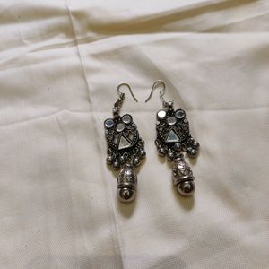 Earings