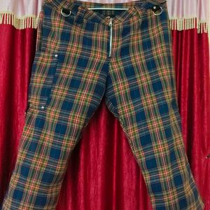 Navy Blue Capri With Multi Colour checks