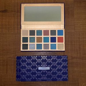 Vortex Eyeshadow Palette