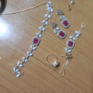 Stylish Alloy American Diamond Jewellery Set