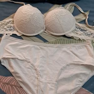 Combo Of Four Imported Fabric Bra N Panty