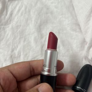 Original Mac Lipstick - Ruby Woo