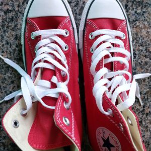 Authentic Brand New Converse Chuck Taylor