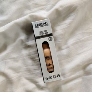 Ultra Thin Second Skin Long Wear Foundation