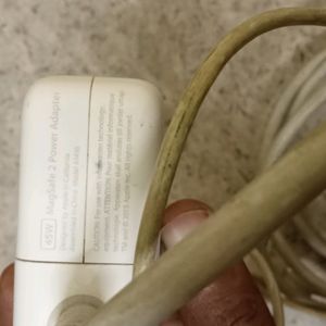 APPLE LAPTOP ORIGINAL CHARGER GOOD CONDITION