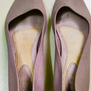 BEAUTIFUL ENGLISH COLOUR MAUVE RAIN SHOES