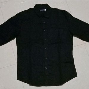 Men's Shirt {{Luxie Line }} Size M