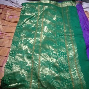 Good Condition Saree ,make An Offer I'll Accept It