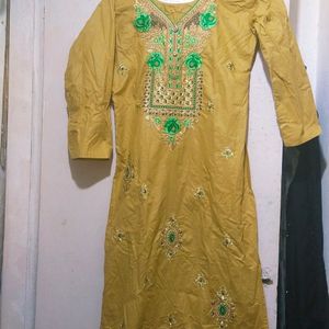 Kurti Set