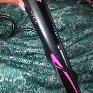 Vega Hair Straightener