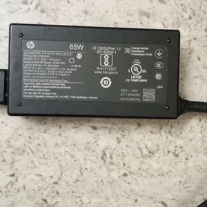 HP LAPTOP CHARGER NEW AND ORIGINAL 65 WATT