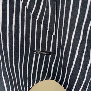 Van Huesen Stripes Shirt With Tie Up Ribbon