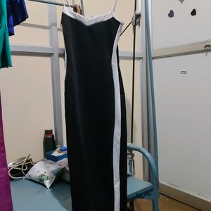 Long Black Ans White Dress