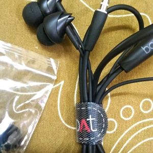 BOAT 100 Bashhead Black Earphones 🎧