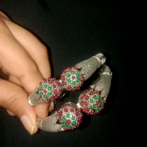 Beutifull Bangle Set