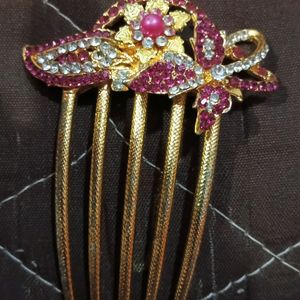 Party Wear Gair Clip With Comb Pin