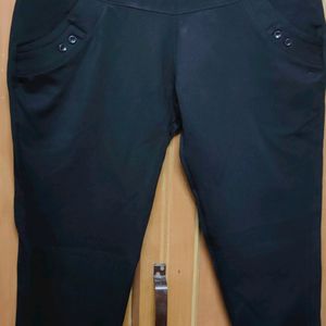 Black Pant For Women. Length 32 & Half.