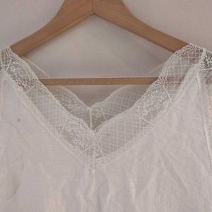 Beautiful Linen Top With Lace Detailing