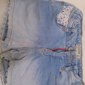 200 Me 3 Denim Shorts