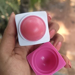 New Lipbalm