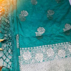 Rama Color Saree With Attached Blouse Piece