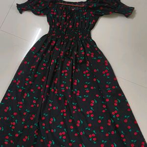 Black cherry Maxi dress with puff sleeves