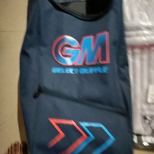 I Am Selling Cricket Kit Set And AllOf The Product