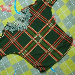 Boxy Women's Green Top With Thread and beads work