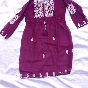 Lucknowi Chikankari Tunic