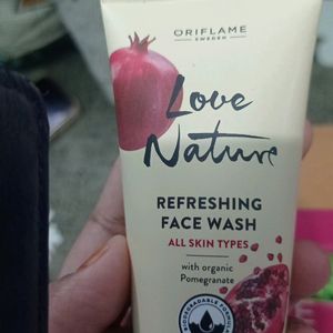 Love Nature Face Wash