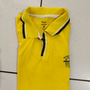 Brand New Men's Yellow Ti-shirt