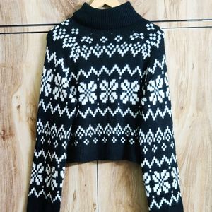 Black & White Designer Baggi SweTer Size-42