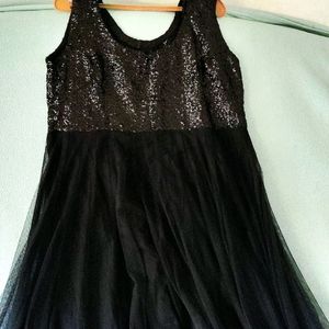 Black Wedding party Wear Gown Size issue