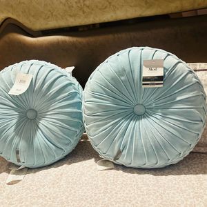 Round Velvet Cushion