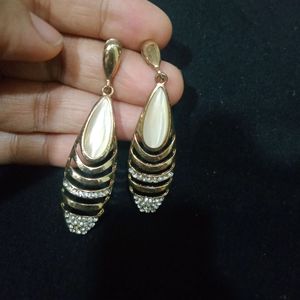 AD earings