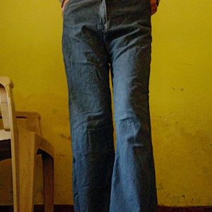 Straight Fit Jeans