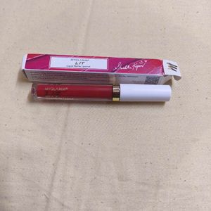 Brand New - MyGlamm Lip Color