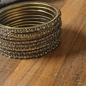 Stone Bangles 8 PIECES (1set)