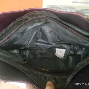 Essence Leather Handbag