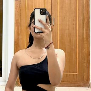 Black One Shoulder Top