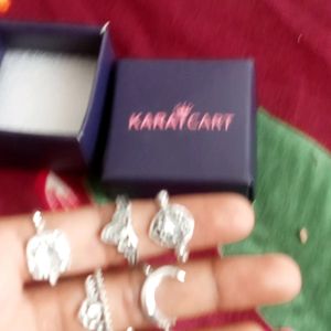 8 New Branded Rings Set