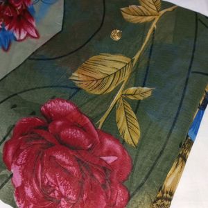 MULTICOLOURED PRINTED SAREE WITH FLOWER PRINT